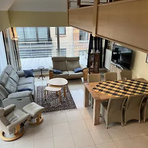 Apartment Residentie Alegria, Ostende